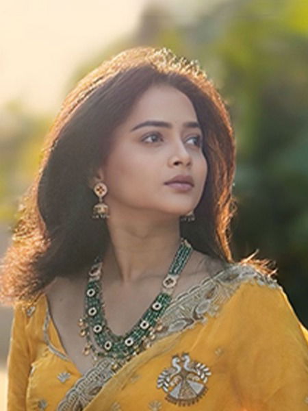 शिवालीचं मनमोहक सौंदर्य, चाहते घायाळ! - Marathi News | शिवालीचं मनमोहक सौंदर्य, चाहते घायाळ! | Latest Photos at Lokmat.com शिवालीचं मनमोहक सौंदर्य, चाहते घायाळ! - Marathi News | शिवालीचं मनमोहक सौंदर्य, चाहते घायाळ! | Latest Photos at Lokmat.com