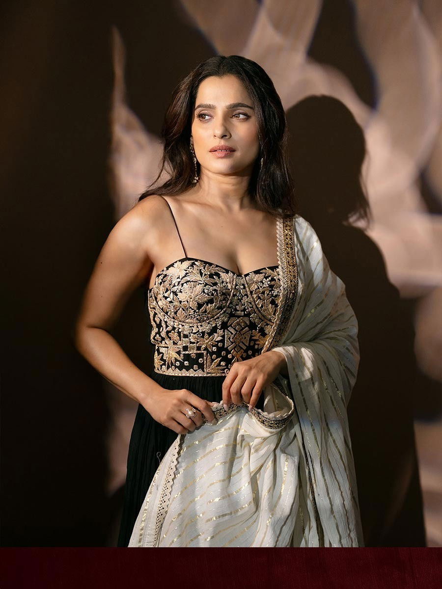 अभिनेत्रीशिवाय प्रिया बापट आहे उद्योजिका - Marathi News | अभिनेत्रीशिवाय प्रिया बापट आहे उद्योजिका | Latest Photos at Lokmat.com