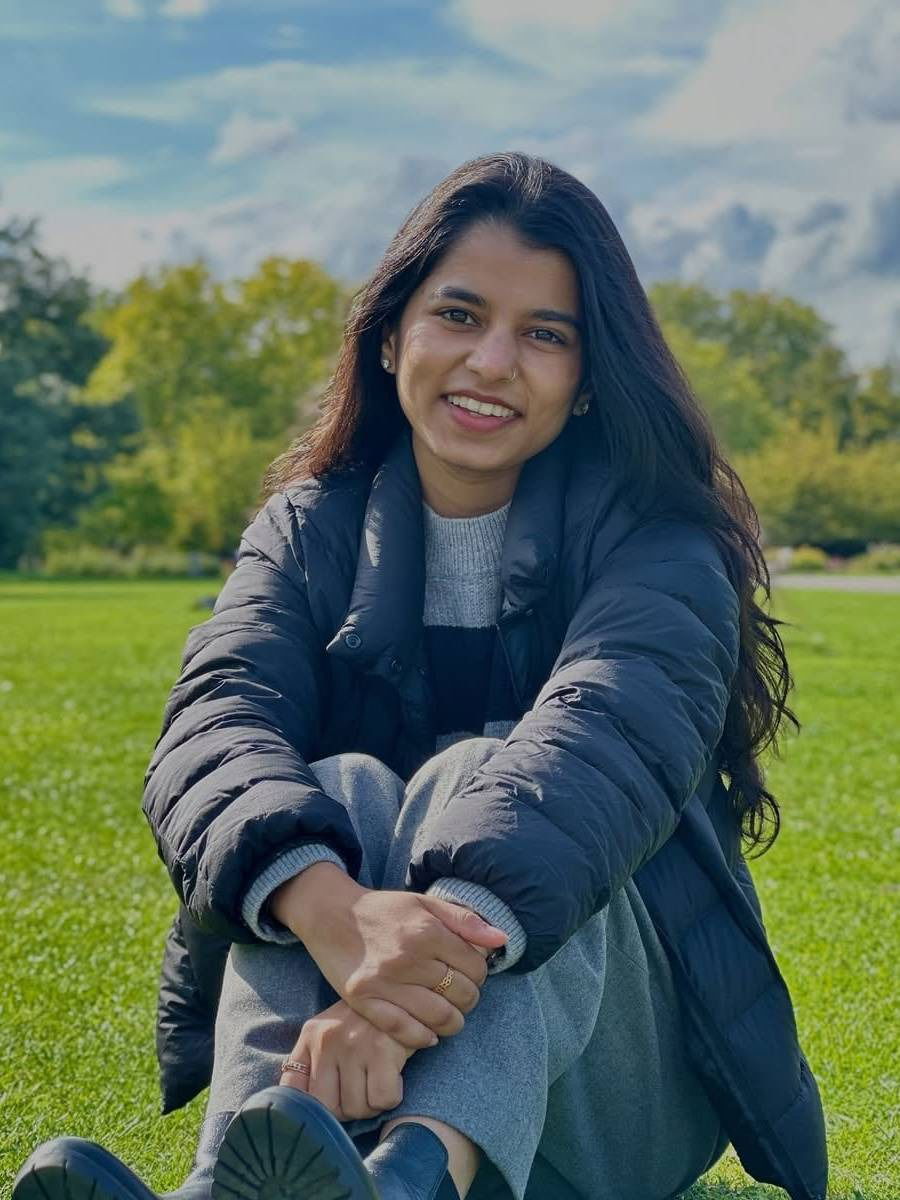 मैथिली ठाकूरबद्दलच्या १० खास गोष्टी - Marathi News | मैथिली ठाकूरबद्दलच्या १० खास गोष्टी | Latest Photos at Lokmat.com