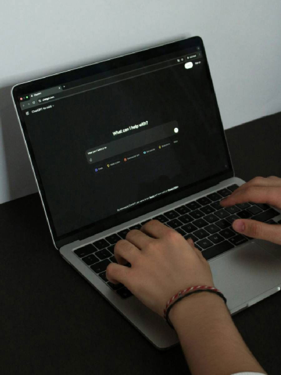 ChatGPT वर चुकूनही या ५ गोष्टी विचारू नका - Marathi News | ChatGPT वर चुकूनही या ५ गोष्टी विचारू नका | Latest Photos at Lokmat.com