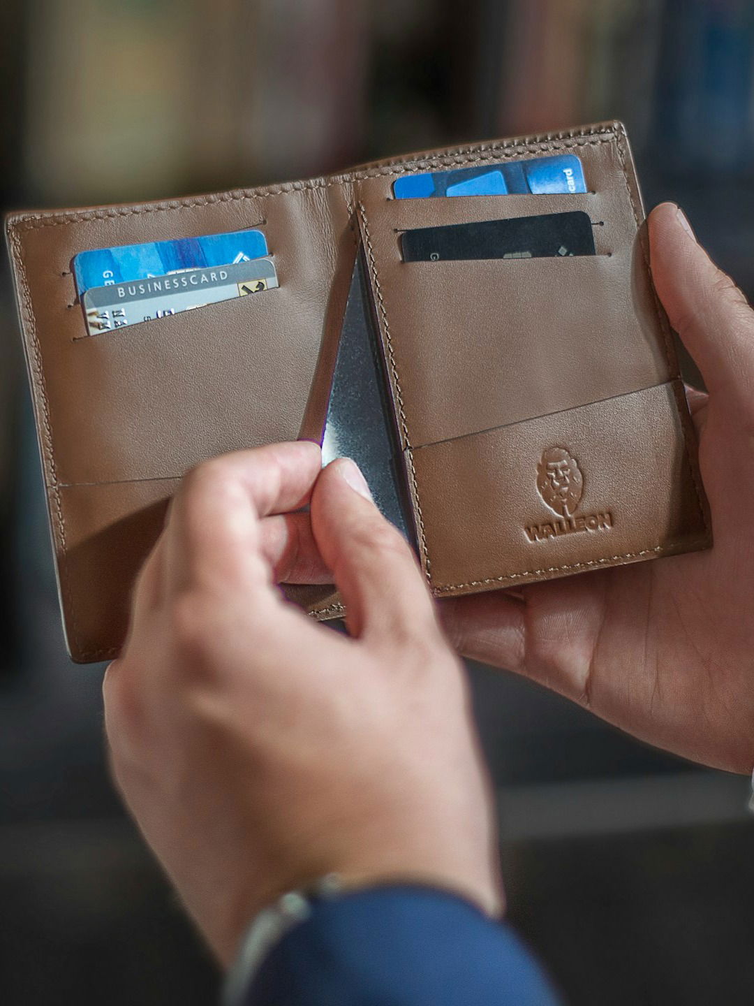 जगातील सर्वात महागडे क्रेडिट कार्ड! - Marathi News | जगातील सर्वात महागडे क्रेडिट कार्ड! | Latest Photos at Lokmat.com