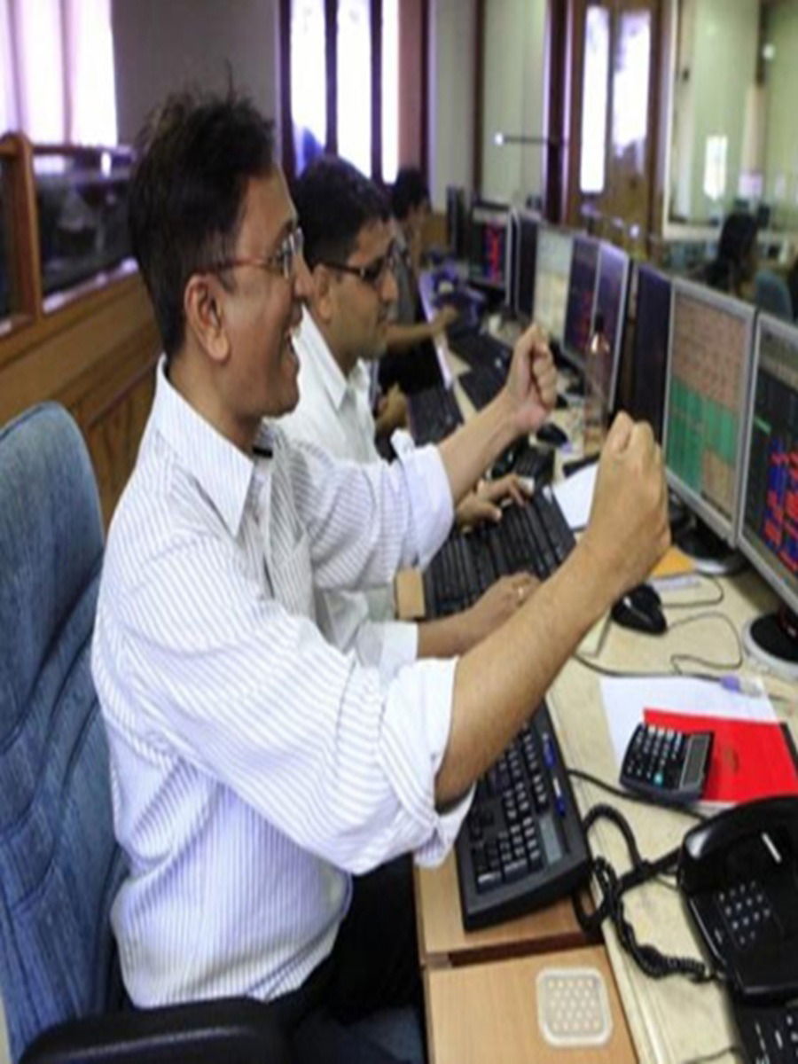 धमाकेदार लिस्टिंग, ३ दिवसांपासून तुफान तेजी; कंडोम बनवणाऱ्या कंपनीनं केलं मालामाल - Marathi News | धमाकेदार लिस्टिंग, ३ दिवसांपासून तुफान तेजी; कंडोम बनवणाऱ्या कंपनीनं केलं मालामाल | Latest Photos at Lokmat.com