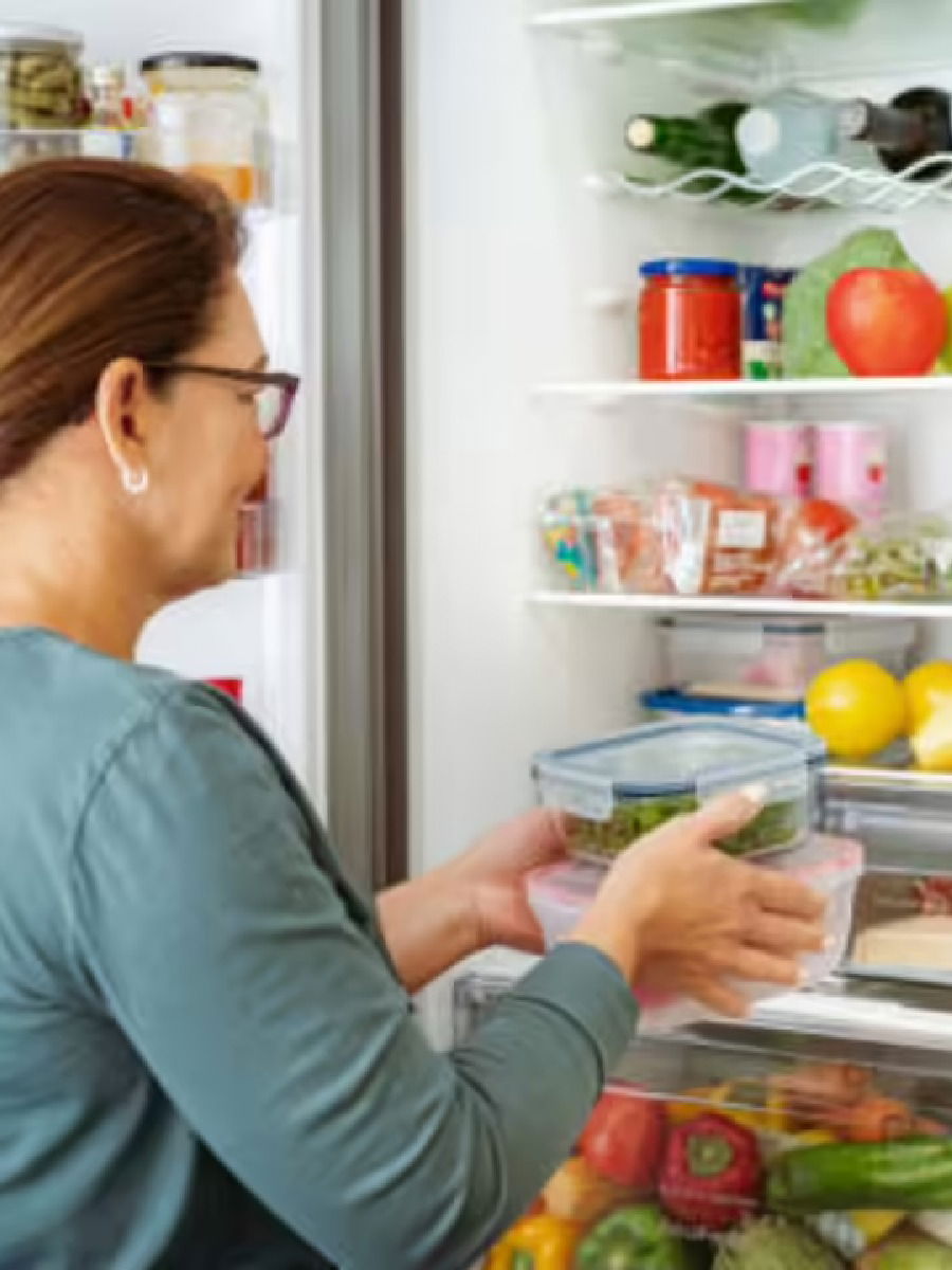 बटर ते ज्यूस! 'हे' पदार्थ ठेऊ नका फ्रीजमध्ये - Marathi News | बटर ते ज्यूस! 'हे' पदार्थ ठेऊ नका फ्रीजमध्ये | Latest Photos at Lokmat.com