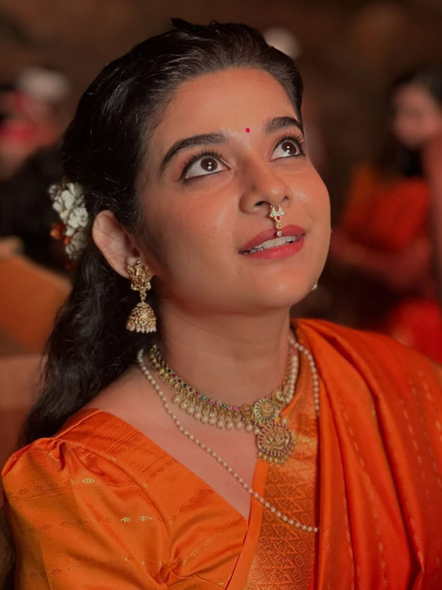 मिथिलाचं घायाळ करणारं सौंदर्य - Marathi News | मिथिलाचं घायाळ करणारं सौंदर्य | Latest Photos at Lokmat.com