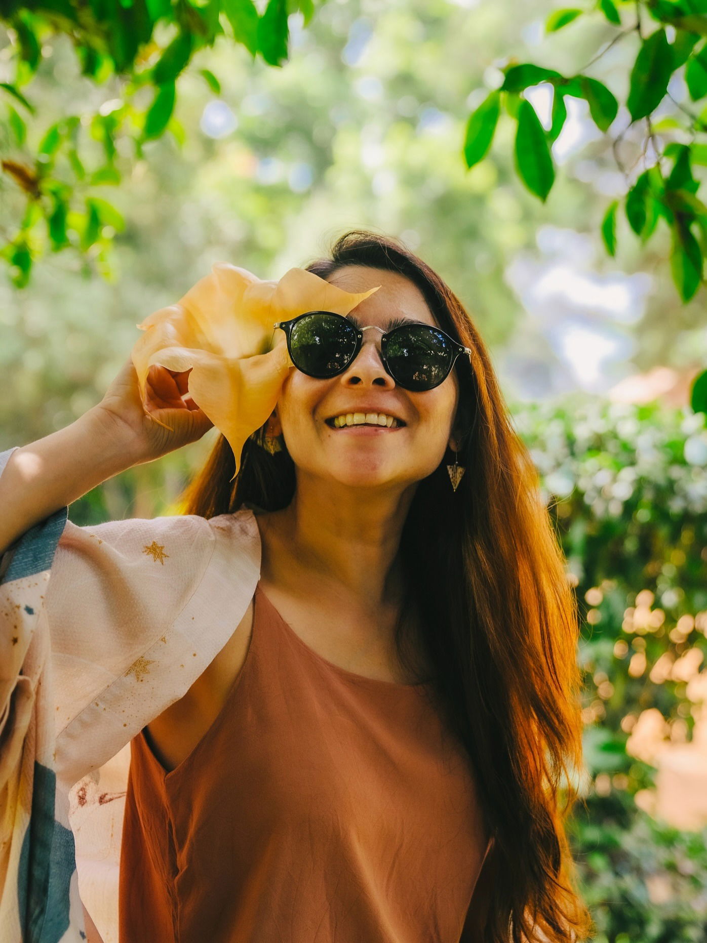 आफ्रिकेच्या जंगलात सोनालीची सफारी - Marathi News | आफ्रिकेच्या जंगलात सोनालीची सफारी | Latest Photos at Lokmat.com