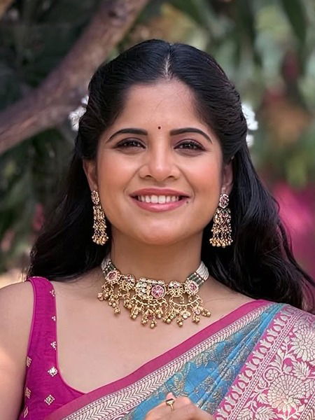 अमृताच्या सौंदर्याने वेधलं चाहत्यांचं लक्ष! - Marathi News | अमृताच्या सौंदर्याने वेधलं चाहत्यांचं लक्ष! | Latest Photos at Lokmat.com