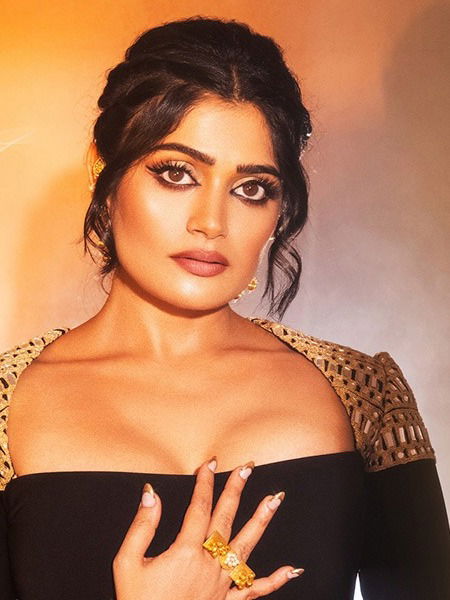 चांदेकरांच्या संस्कारी कलाचं लयभारी फोटोशूट!