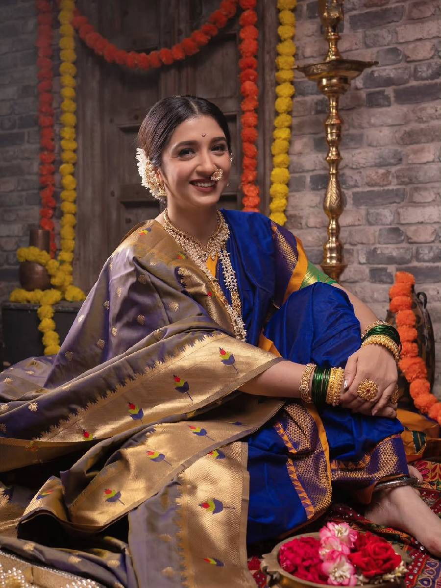 स्नेहलताला पाहून आठवल्या सोयराबाई! - Marathi News | स्नेहलताला पाहून आठवल्या सोयराबाई! | Latest Photos at Lokmat.com