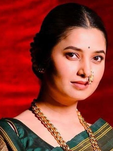 श्रावण स्पेशल : हिरव्या साड्यांचे मोहक सौंदर्य.. - Marathi News | श्रावण स्पेशल : हिरव्या साड्यांचे मोहक सौंदर्य.. | Latest Photos at Lokmat.com श्रावण स्पेशल : हिरव्या साड्यांचे मोहक सौंदर्य.. - Marathi News | श्रावण स्पेशल : हिरव्या साड्यांचे मोहक सौंदर्य.. | Latest Photos at Lokmat.com
