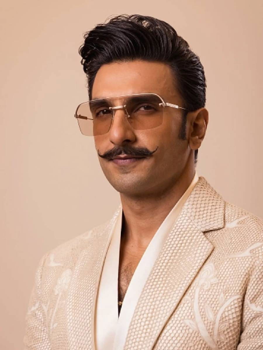 रणवीर सिंगचं खरं आडनाव माहितीये का?