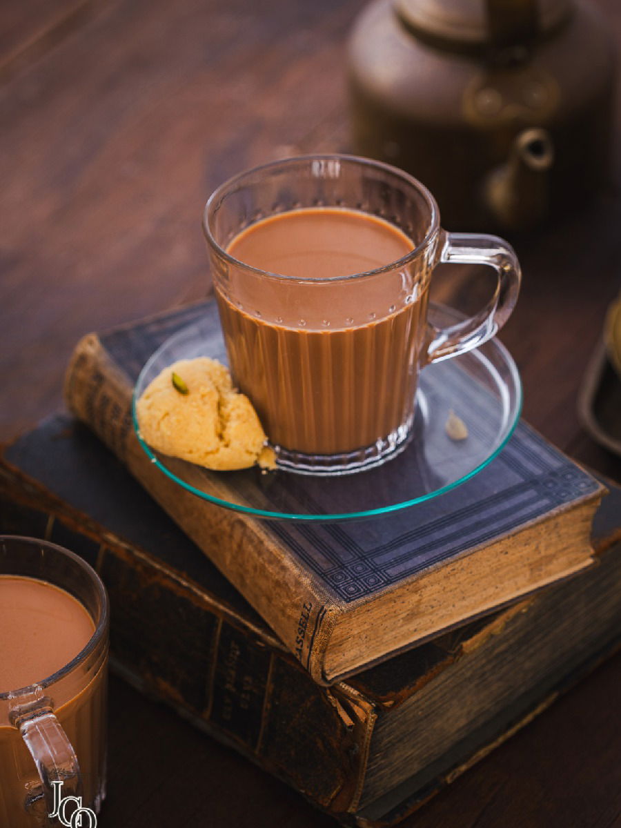 जेवणानंतर लगेच चहा प्यावा का? - Marathi News | जेवणानंतर लगेच चहा प्यावा का? | Latest Photos at Lokmat.com