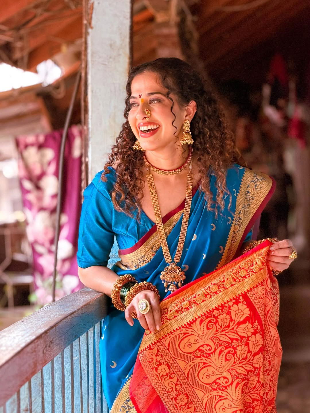 मराठमोळी थोडीशी साधी भोळी