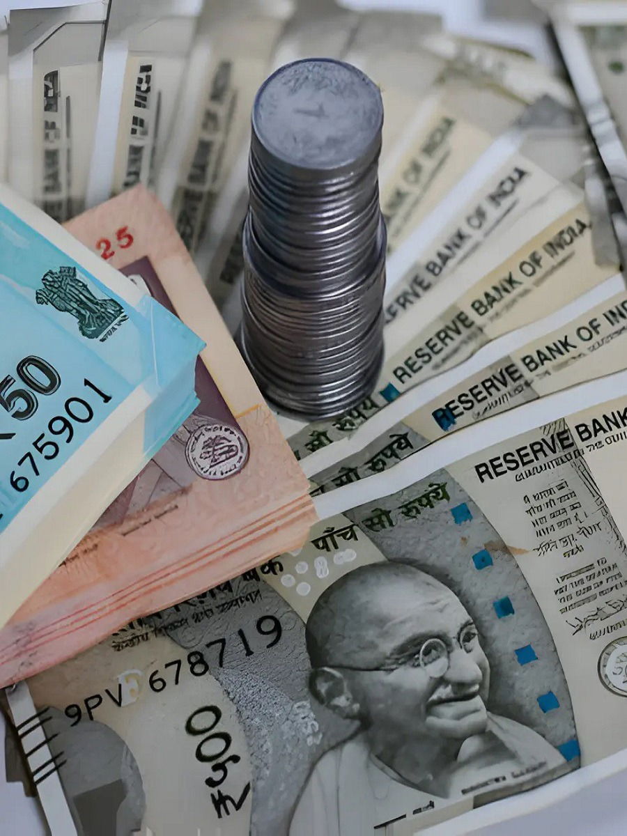 ITR रिफंड किती दिवसात खात्यात जमा होईल? - Marathi News | ITR रिफंड किती दिवसात खात्यात जमा होईल? | Latest Photos at Lokmat.com