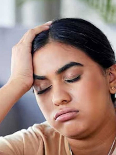 अंगातला सगळा थकवा, आळस पळवून लावणारे ४ पदार्थ - Marathi News | अंगातला सगळा थकवा, आळस पळवून लावणारे ४ पदार्थ | Latest Photos at Lokmat.com