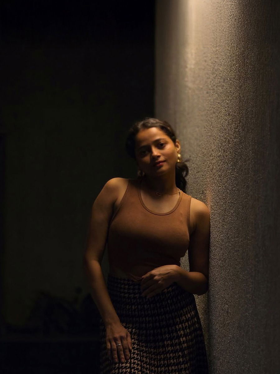 कल्याणच्या चुलबुलीचं ग्लॅमरस फोटोशूट - Marathi News | कल्याणच्या चुलबुलीचं ग्लॅमरस फोटोशूट | Latest Photos at Lokmat.com