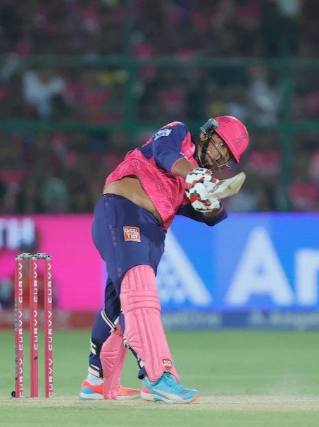 टिम डेविड ते वैभव सूर्यवंशी! इथं पाहा Longest Sixes चा रेकॉर्ड - Marathi News | टिम डेविड ते वैभव सूर्यवंशी! इथं पाहा Longest Sixes चा रेकॉर्ड | Latest Photos at Lokmat.com