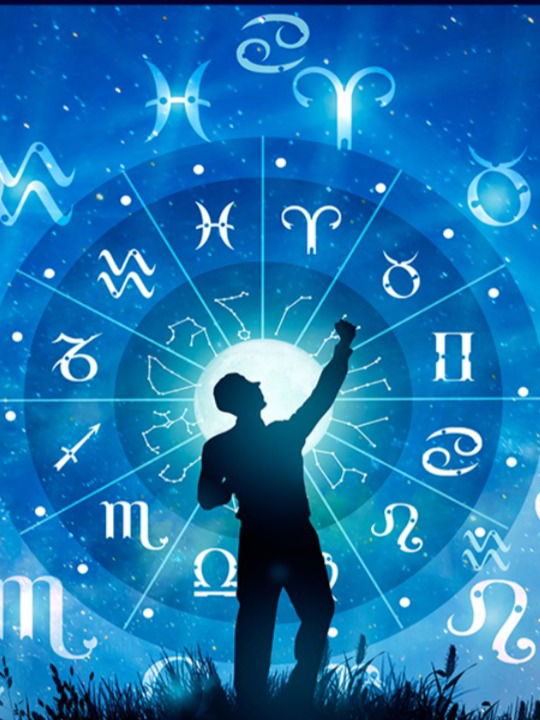 आजचे भविष्य, ११ ऑगस्ट: लाभाचा आनंदी दिवस - Marathi News | आजचे भविष्य, ११ ऑगस्ट: लाभाचा आनंदी दिवस | Latest Photos at Lokmat.com