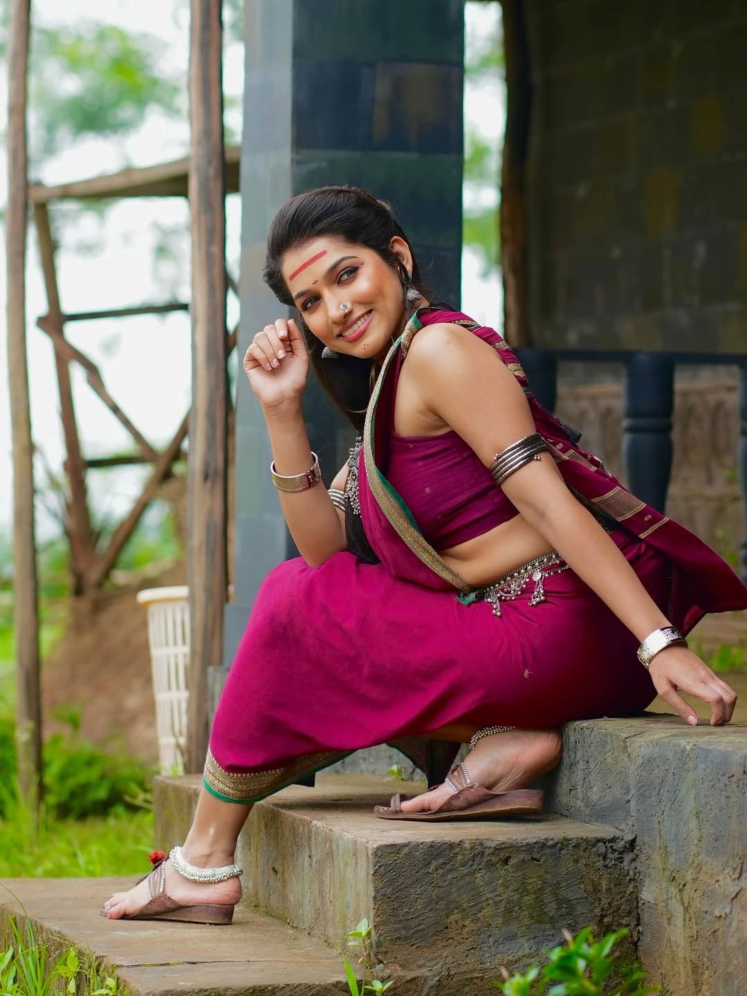 जान्हवी किल्लेकरचं खास फोटोशूट - Marathi News | जान्हवी किल्लेकरचं खास फोटोशूट | Latest Photos at Lokmat.com