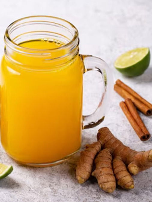 रिकाम्या पोटी आल्याचे पाणी पिण्याचे आरोग्यदायी फायदे - Marathi News | रिकाम्या पोटी आल्याचे पाणी पिण्याचे आरोग्यदायी फायदे | Latest Photos at Lokmat.com