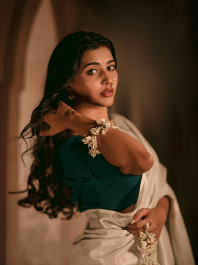 चंद्रा वाणी मुखडा तुझा...