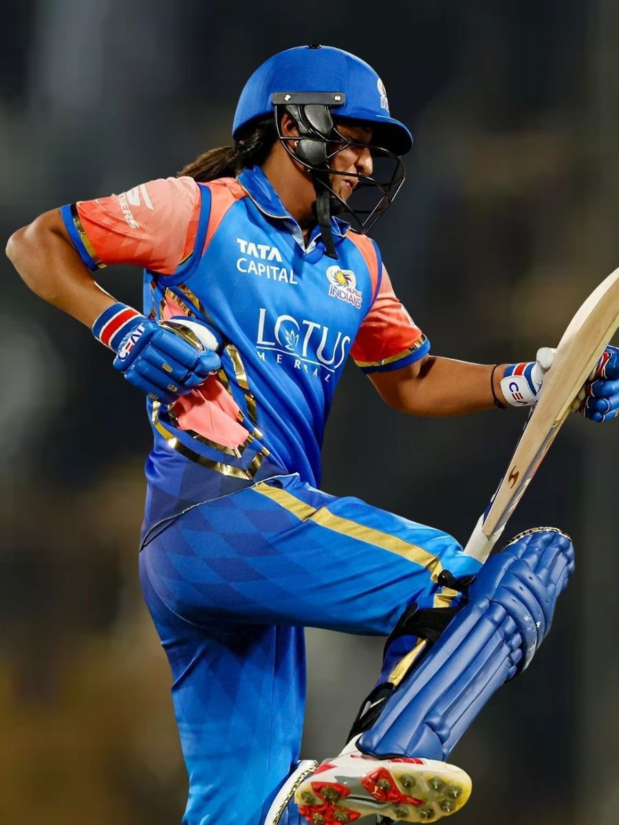 WPL मधील सर्वाधिक 'फिफ्टी प्लस'चा रेकॉर्ड; हरमनप्रीत कौर 'नंबर वन' - Marathi News | WPL मधील सर्वाधिक 'फिफ्टी प्लस'चा रेकॉर्ड; हरमनप्रीत कौर 'नंबर वन' | Latest Photos at Lokmat.com