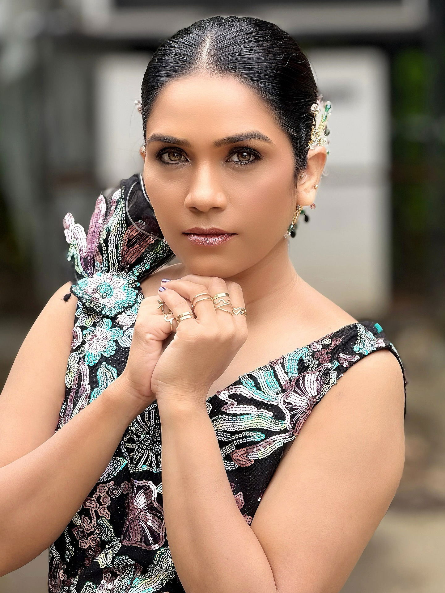 मीनाक्षी राठोडचं 'बोल्ड अँड ब्युटीफुल' फोटोशूट - Marathi News | मीनाक्षी राठोडचं 'बोल्ड अँड ब्युटीफुल' फोटोशूट | Latest Photos at Lokmat.com