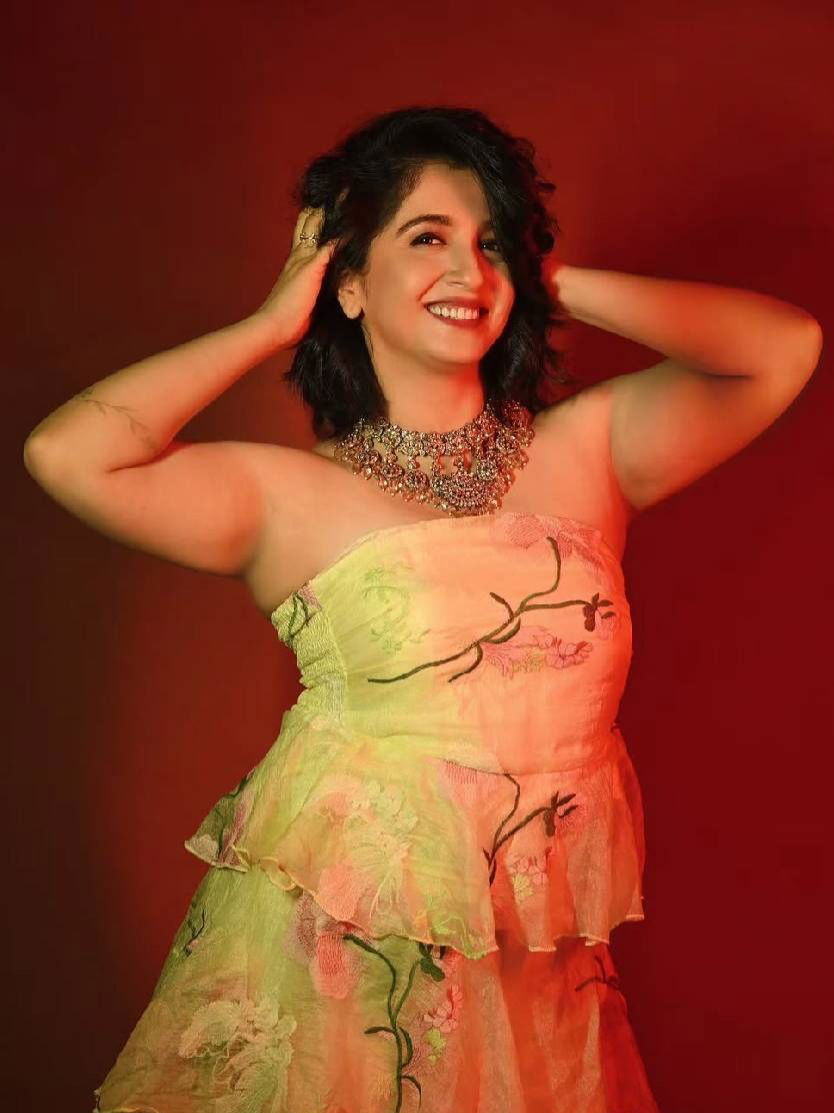 बोल्ड अन् ब्युटिफूल स्नेहलता! - Marathi News | बोल्ड अन् ब्युटिफूल स्नेहलता! | Latest Photos at Lokmat.com