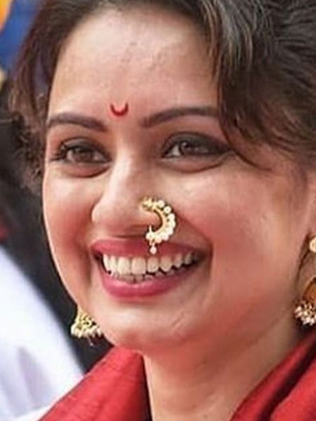 उत्साहात जल्लोषात ढोल वाजवणाऱ्या मराठी अभिनेत्री - Marathi News | उत्साहात जल्लोषात ढोल वाजवणाऱ्या मराठी अभिनेत्री | Latest Photos at Lokmat.com