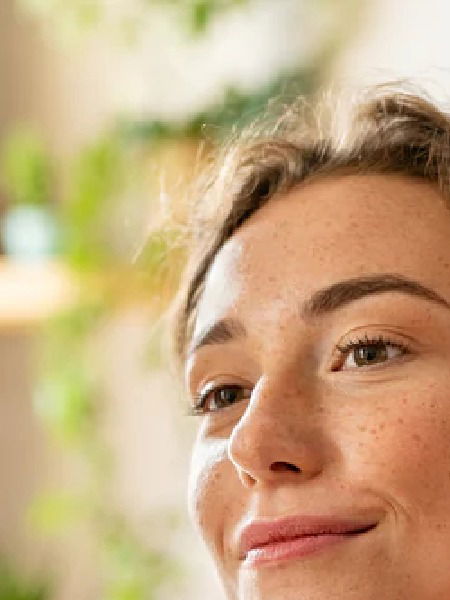 वर्किंग वूमनसाठी बेस्ट स्कीन केअर टिप्स - Marathi News | वर्किंग वूमनसाठी बेस्ट स्कीन केअर टिप्स | Latest Photos at Lokmat.com