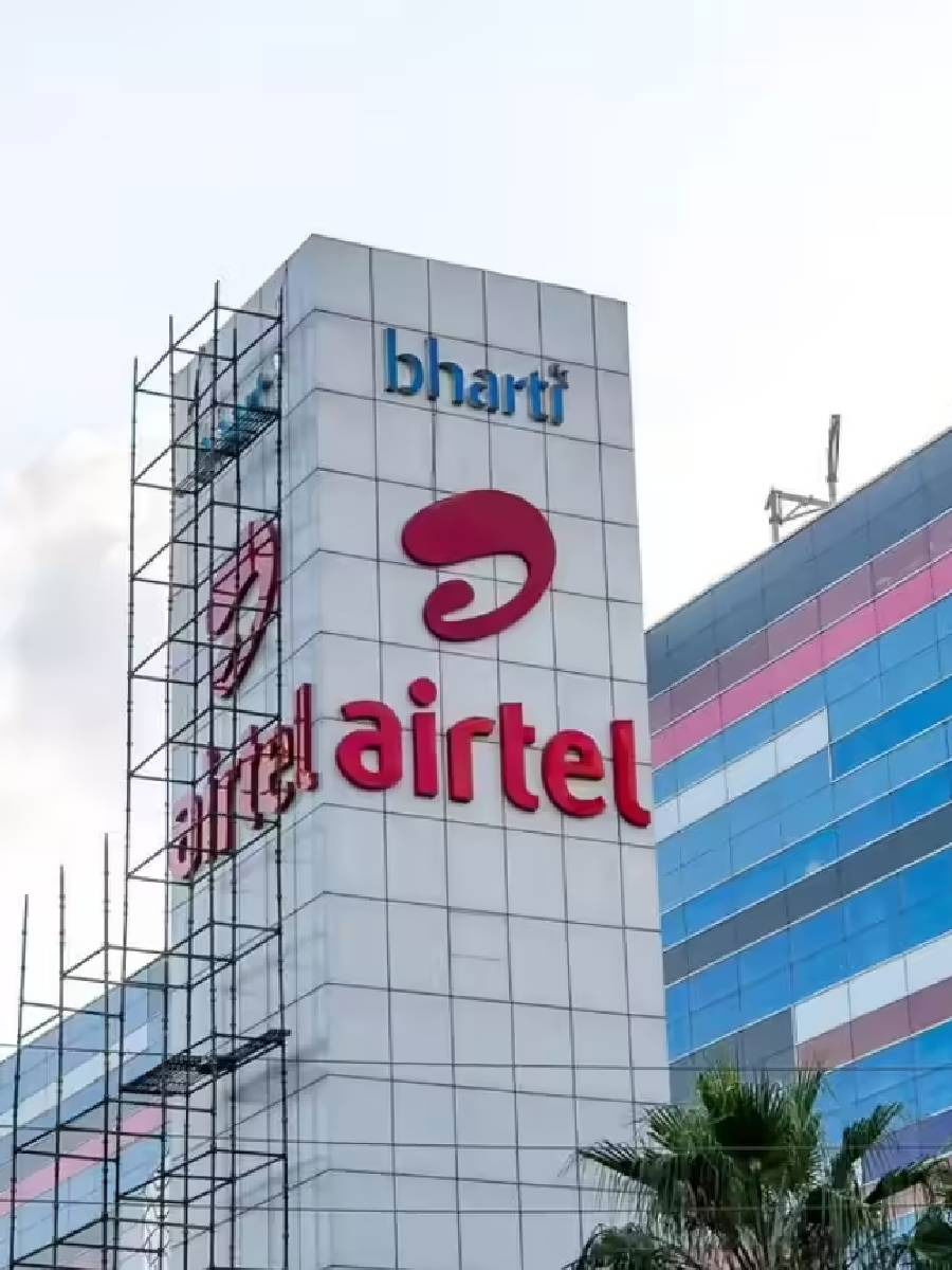 Airtel ची बंपर ऑफर! वर्षभर टेन्शनच नाही - Marathi News | Airtel ची बंपर ऑफर! वर्षभर टेन्शनच नाही | Latest Photos at Lokmat.com