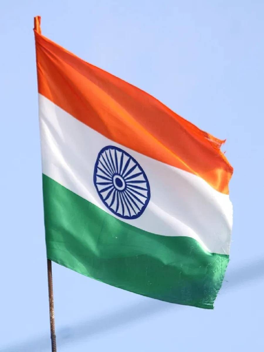 भारतीय ध्वजातील प्रत्येक रंगाचा अर्थ काय, जाणून घ्या - Marathi News | भारतीय ध्वजातील प्रत्येक रंगाचा अर्थ काय, जाणून घ्या | Latest Photos at Lokmat.com
