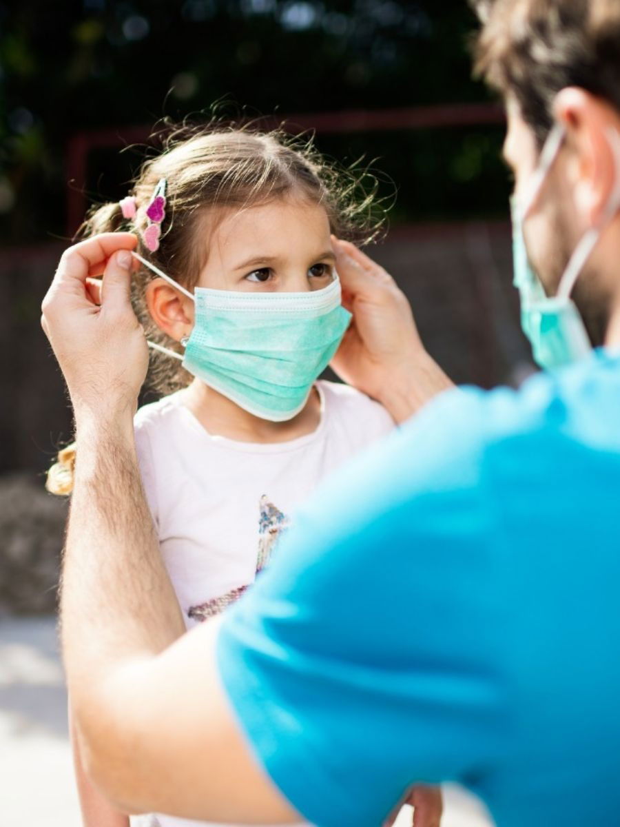 मास्कला एक्सपायरी डेट असते का? - Marathi News | मास्कला एक्सपायरी डेट असते का? | Latest Photos at Lokmat.com मास्कला एक्सपायरी डेट असते का? - Marathi News | मास्कला एक्सपायरी डेट असते का? | Latest Photos at Lokmat.com