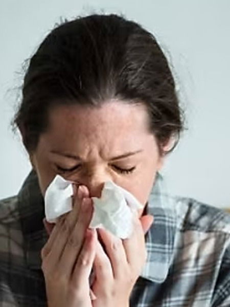 बदलत्या वातावरणात 'अशी' घ्या काळजी - Marathi News | बदलत्या वातावरणात 'अशी' घ्या काळजी | Latest Photos at Lokmat.com