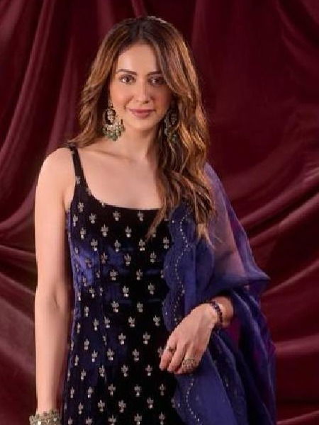 तुम हुस्न परी...! - Marathi News | तुम हुस्न परी...! | Latest Photos at Lokmat.com