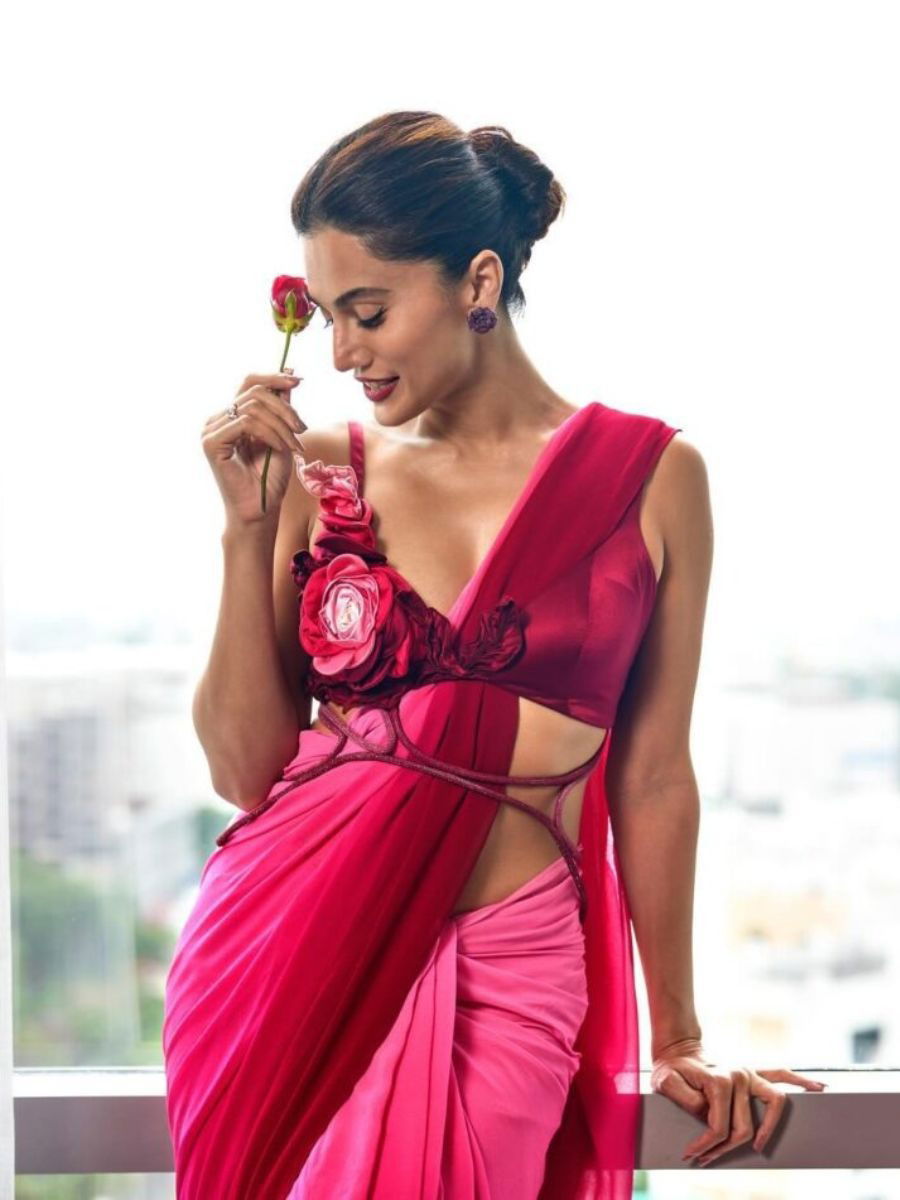 ब्यूटी विद ब्रेन! 'ही' लोकप्रिय अभिनेत्री सॉफ्टवेअर इंजिनिअर - Marathi News | ब्यूटी विद ब्रेन! 'ही' लोकप्रिय अभिनेत्री सॉफ्टवेअर इंजिनिअर | Latest Photos at Lokmat.com