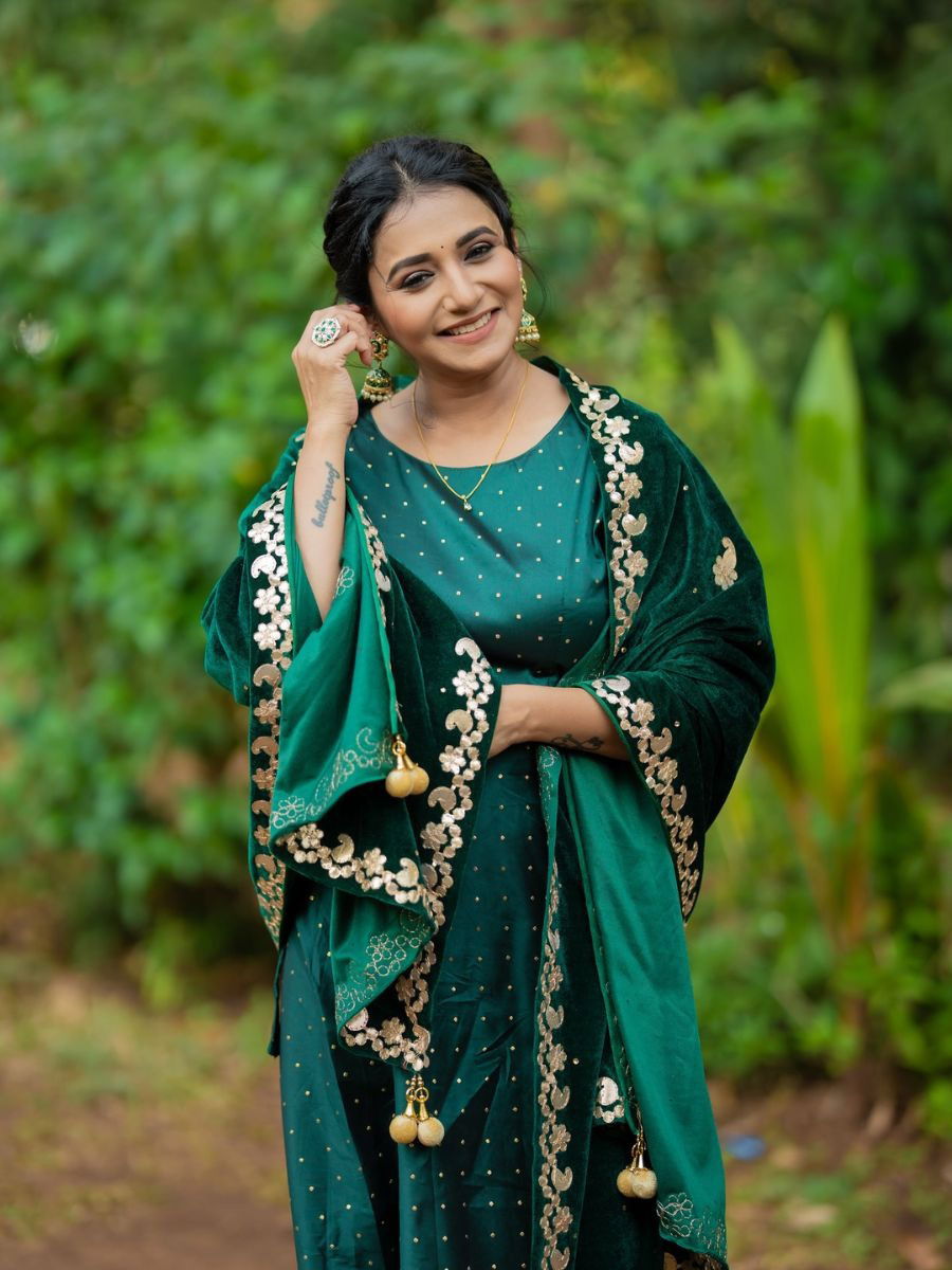 या कारणामुळे जुई गडकरी खात नाही नॉनव्हेज - Marathi News | या कारणामुळे जुई गडकरी खात नाही नॉनव्हेज | Latest Photos at Lokmat.com