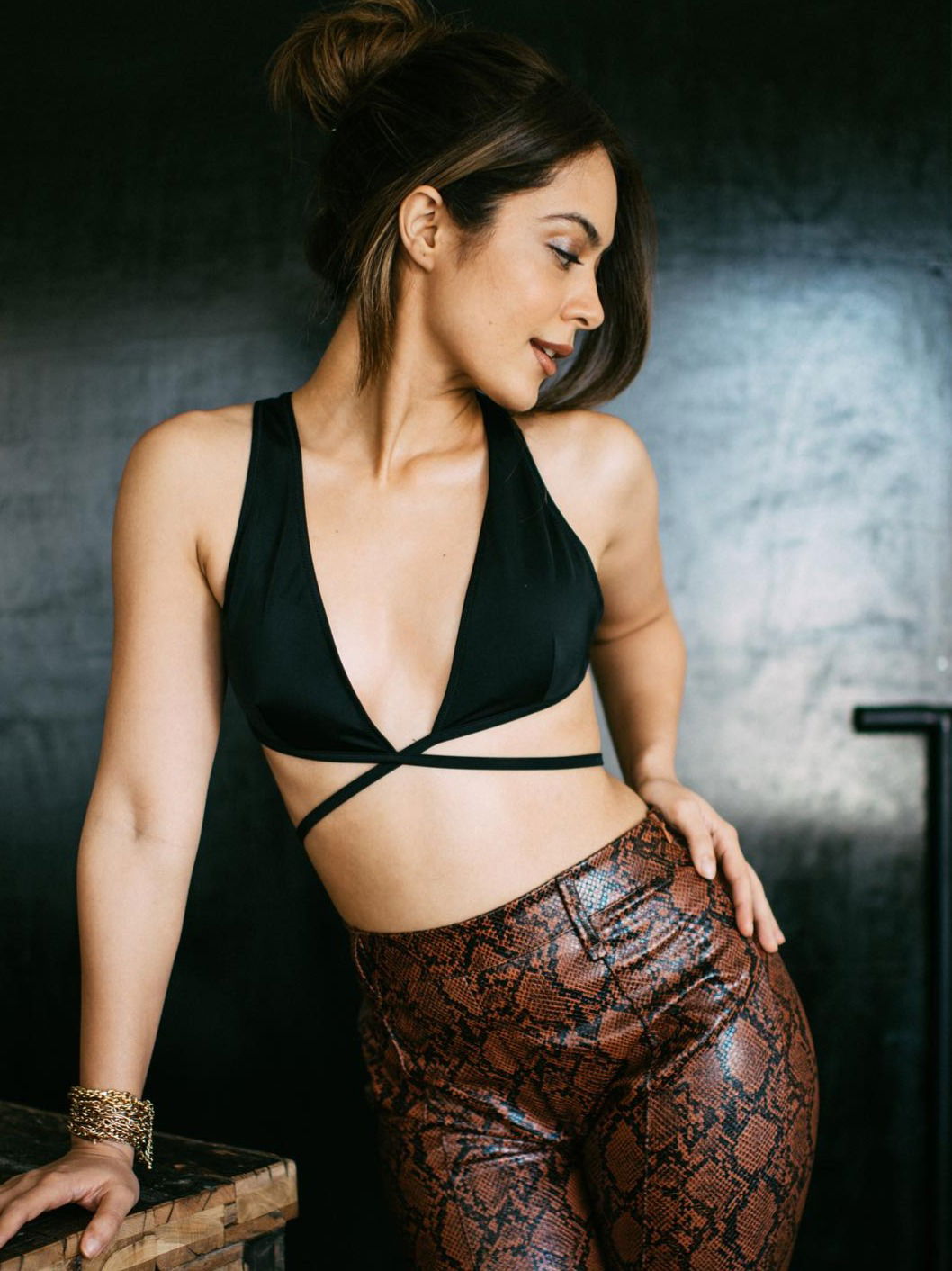 या बोल्ड अभिनेत्रीला ओळखलं? सध्या सर्वत्र चर्चा - Marathi News | या बोल्ड अभिनेत्रीला ओळखलं? सध्या सर्वत्र चर्चा | Latest Photos at Lokmat.com