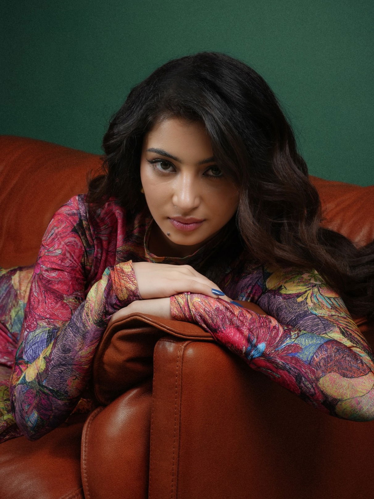 रणवीर सिंगपेक्षा २० वर्षांनी लहान असलेली 'धुरंधर' हिरोईन