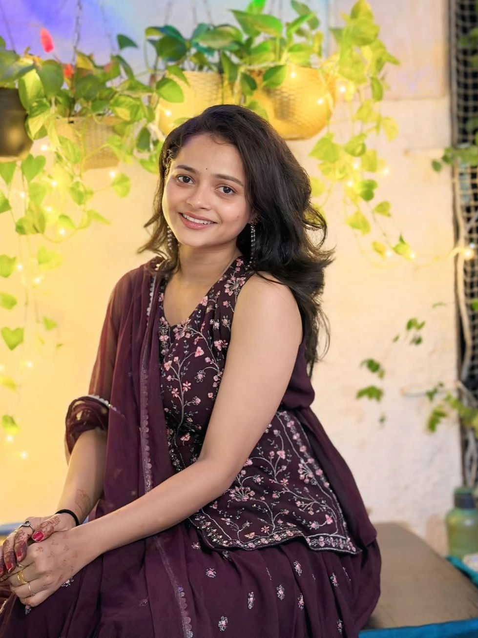 शिवाली परबचा मनमोहक लूक - Marathi News | शिवाली परबचा मनमोहक लूक | Latest Photos at Lokmat.com