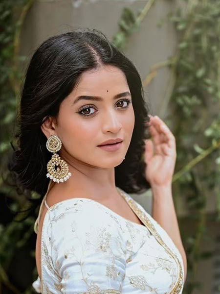 डोळे हे जुलमी गडे...! - Marathi News | डोळे हे जुलमी गडे...! | Latest Photos at Lokmat.com