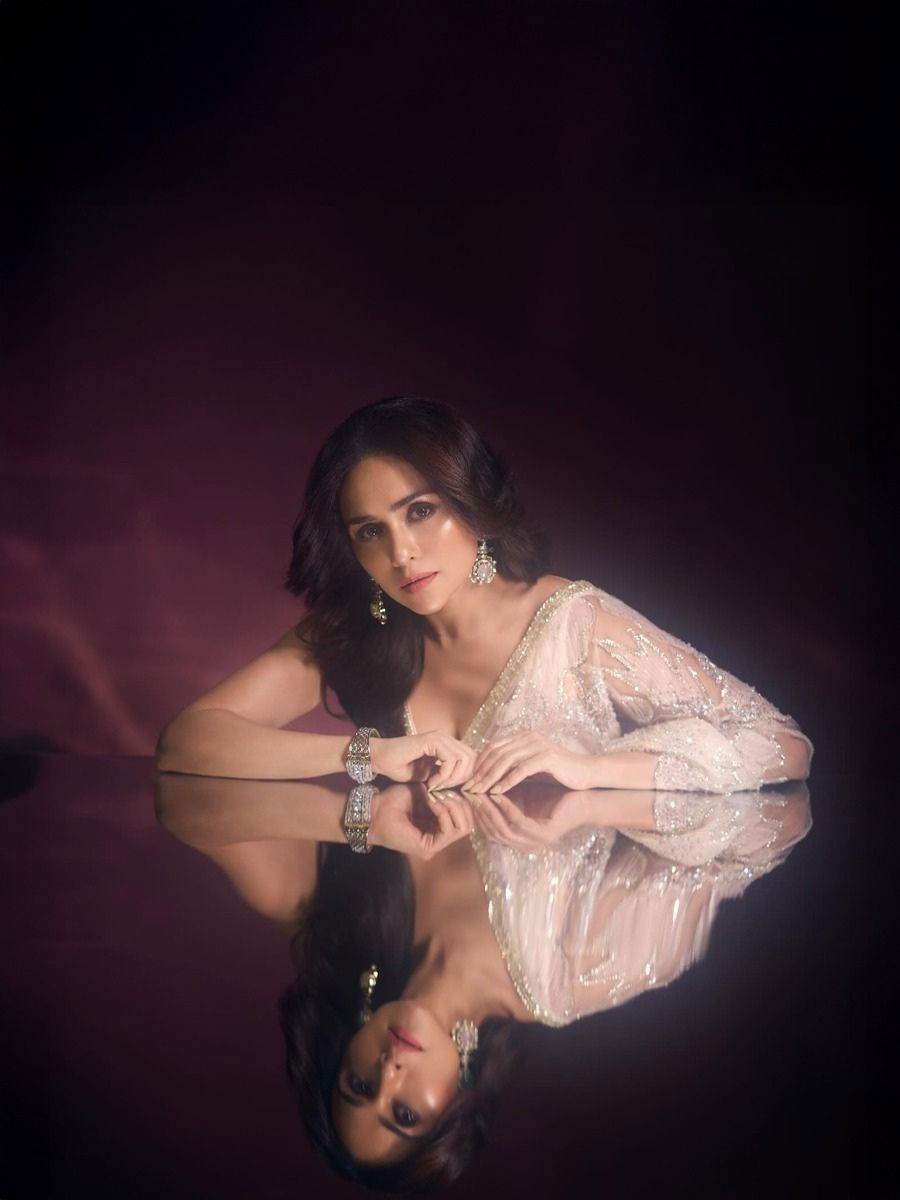 सुंदरी... सुंदरी...!! - Marathi News | सुंदरी... सुंदरी...!! | Latest Photos at Lokmat.com