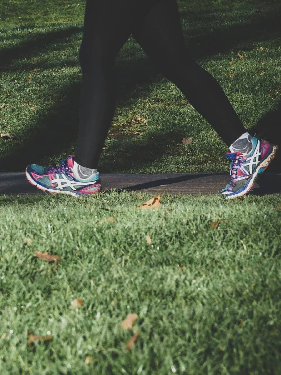 दररोज चालण्याचे फायदे - Marathi News | दररोज चालण्याचे फायदे | Latest Photos at Lokmat.com