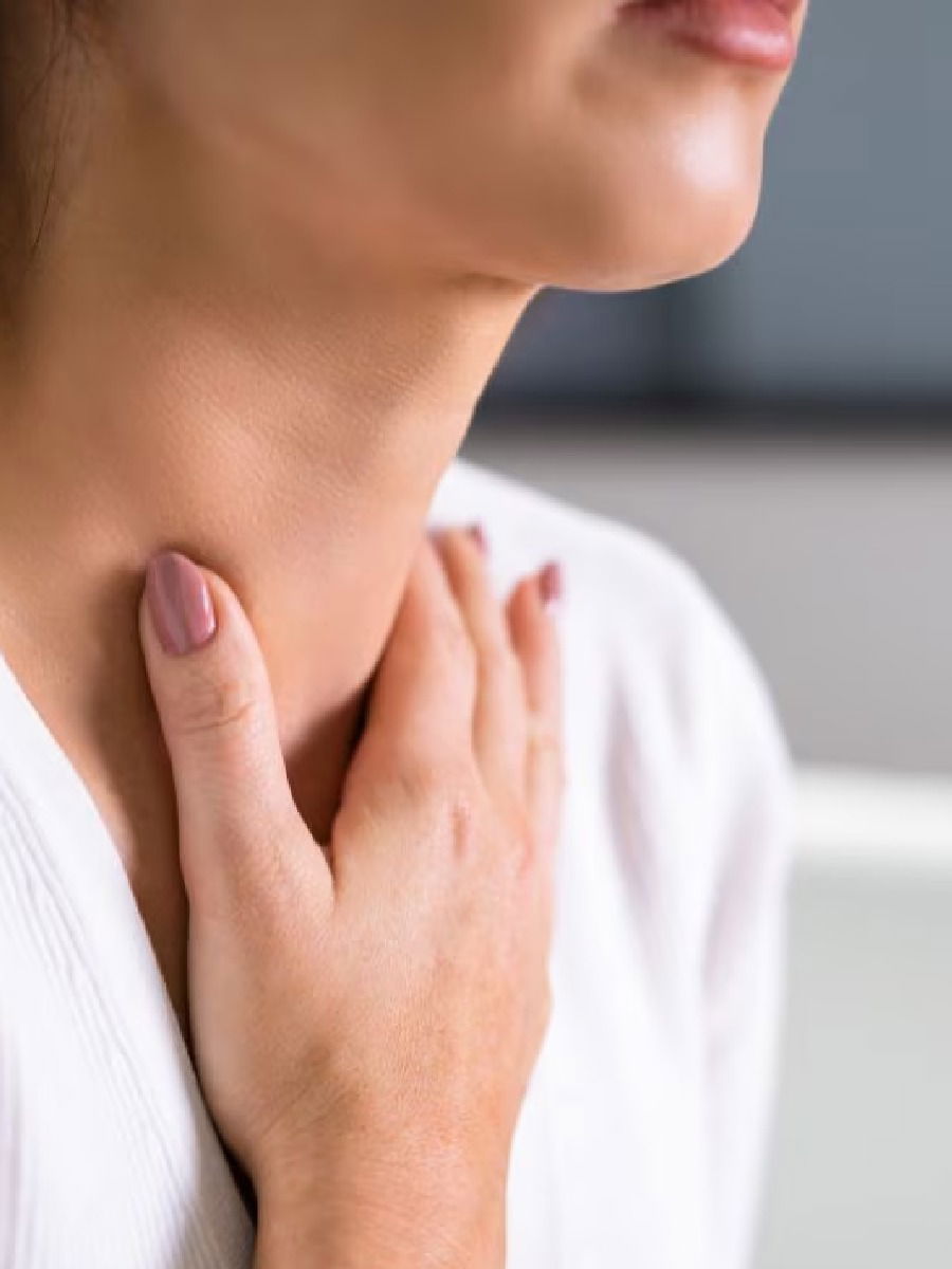 मानेचा काळपटपणा घालवण्याचे सोपे घरगुती उपाय - Marathi News | मानेचा काळपटपणा घालवण्याचे सोपे घरगुती उपाय | Latest Photos at Lokmat.com