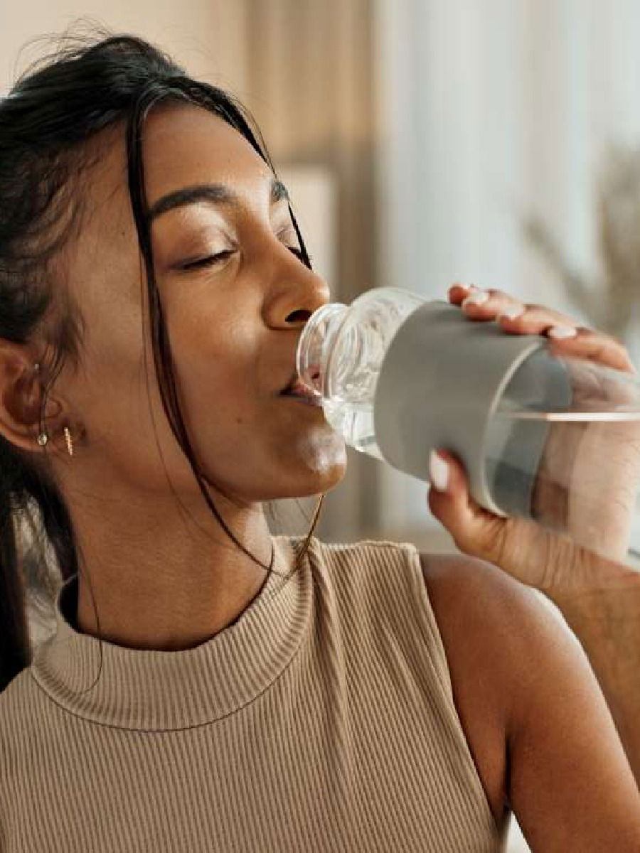 तुमच्या वजनानुसार प्या पाणी अन् झटपट वजन करा कमी! - Marathi News | तुमच्या वजनानुसार प्या पाणी अन् झटपट वजन करा कमी! | Latest Photos at Lokmat.com