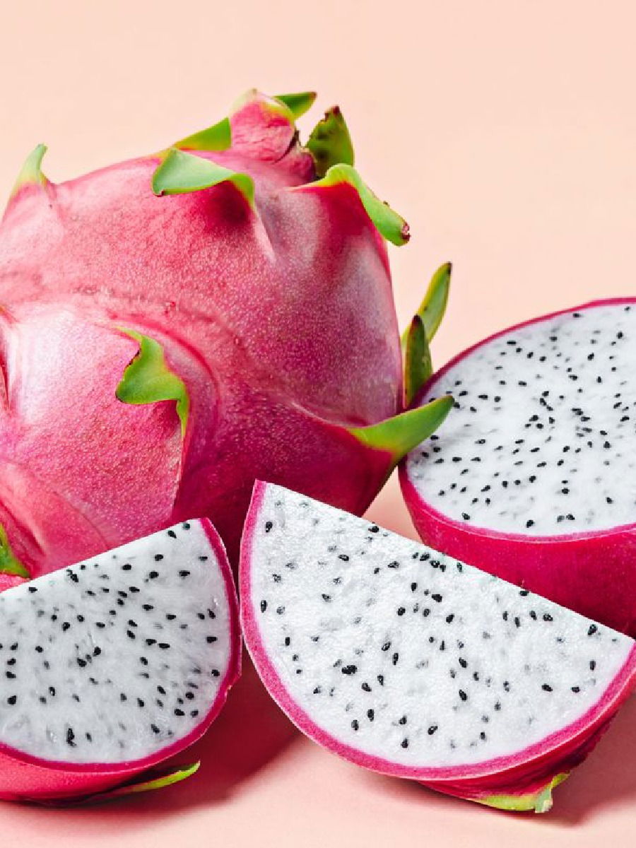 त्वचेचा पोत सुधारण्यासाठी खा ड्रॅगनफ्रूट - Marathi News | त्वचेचा पोत सुधारण्यासाठी खा ड्रॅगनफ्रूट | Latest Photos at Lokmat.com