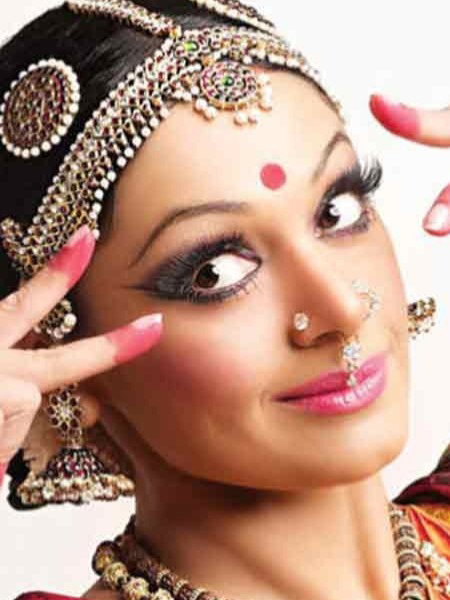 शास्त्रीय नृत्याचे धडे घेतलेल्या बॉलीवूड अभिनेत्री - Marathi News | शास्त्रीय नृत्याचे धडे घेतलेल्या बॉलीवूड अभिनेत्री | Latest Photos at Lokmat.com