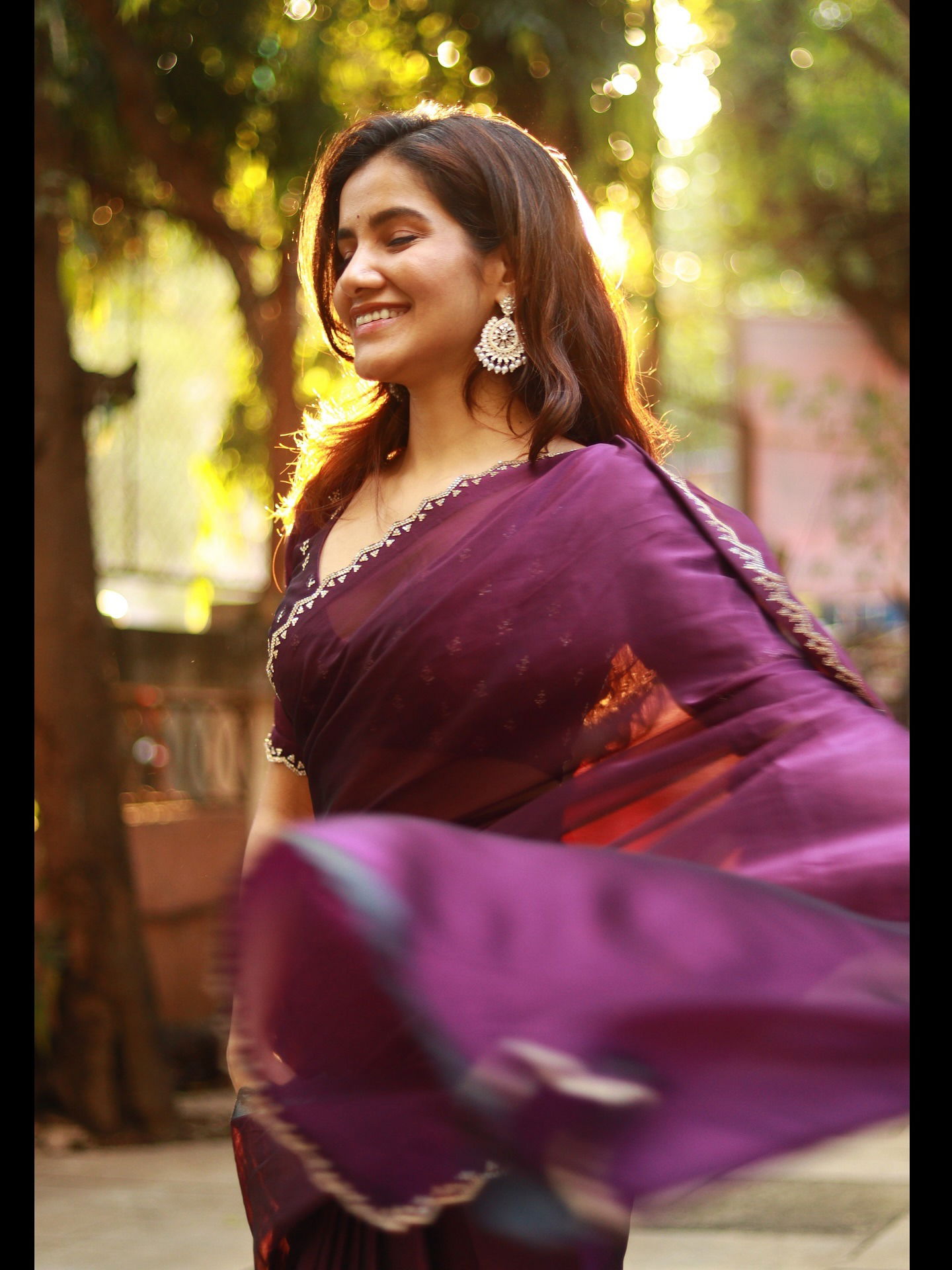 पारंपरिक साजात खुलला सौंदर्याला बहर