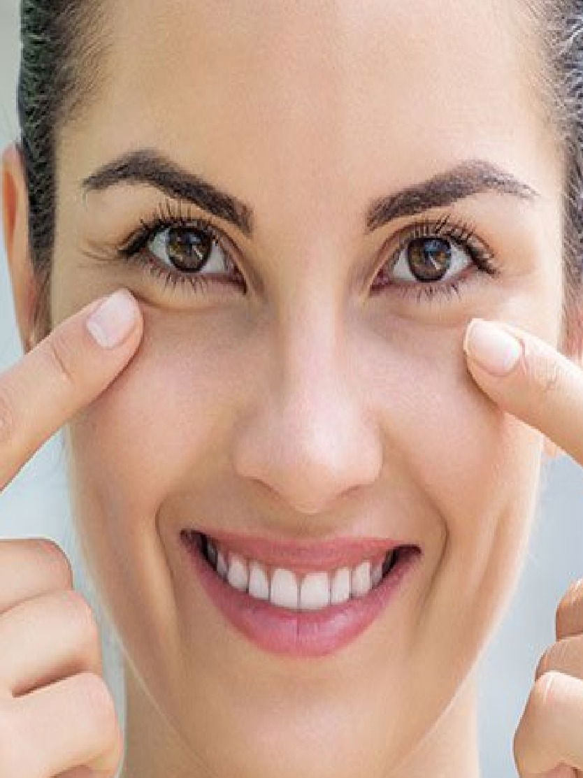 डार्क सर्कल कमी करणारे घरगुती उपाय - Marathi News | डार्क सर्कल कमी करणारे घरगुती उपाय | Latest Photos at Lokmat.com