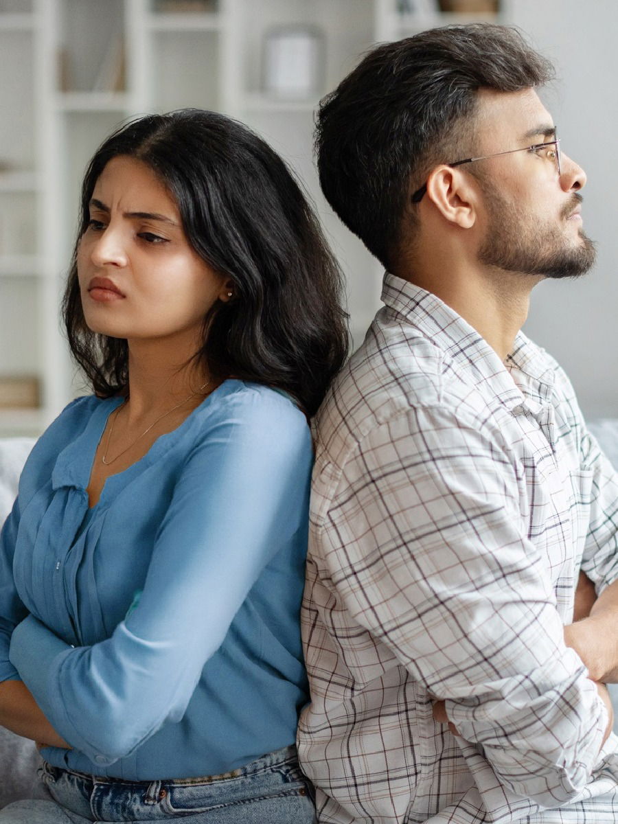 'या' ५ चुकांमुळे होऊ शकतो तुमचा ब्रेकअप - Marathi News | 'या' ५ चुकांमुळे होऊ शकतो तुमचा ब्रेकअप | Latest Photos at Lokmat.com