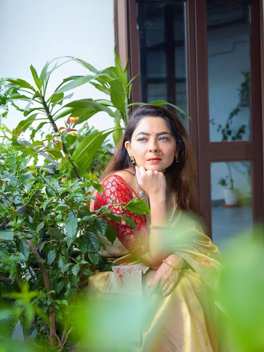 'अप्सरे'च्या मनमोहक अदा - Marathi News | 'अप्सरे'च्या मनमोहक अदा | Latest Photos at Lokmat.com